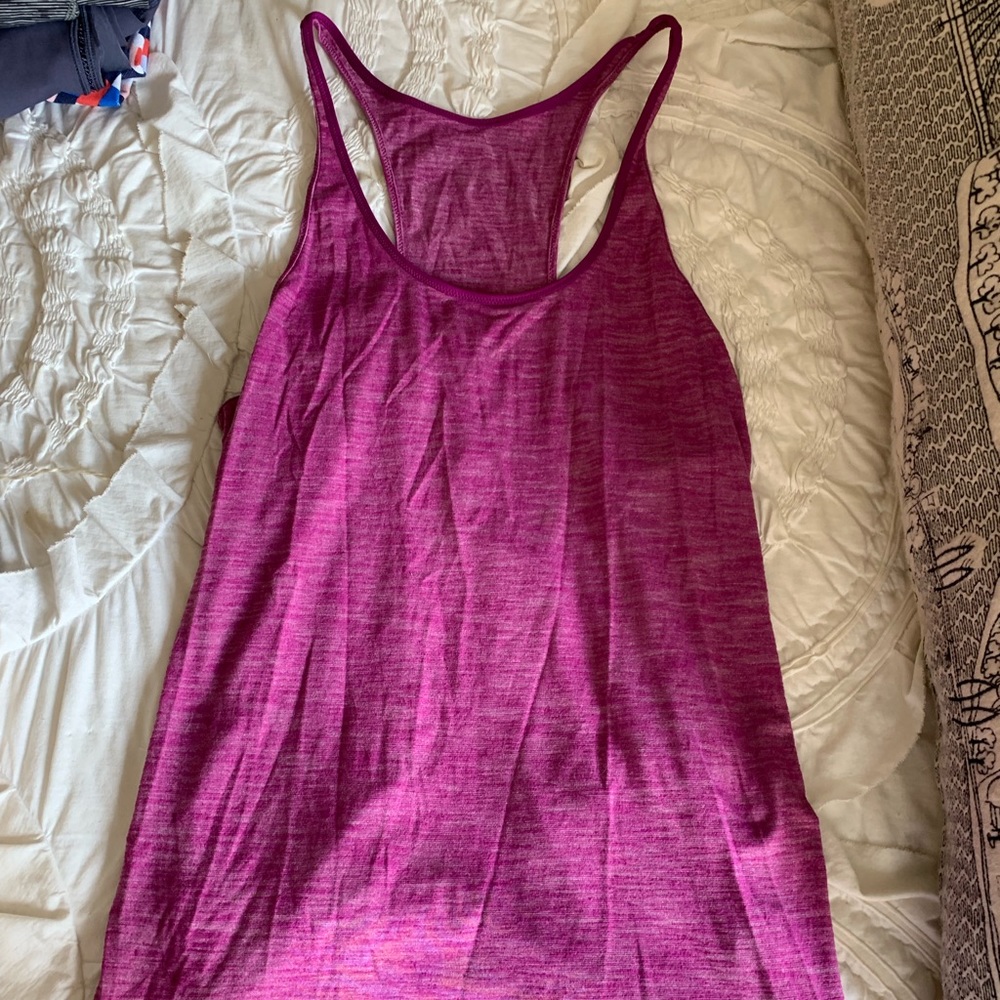 Lululemon magenta tank size 8